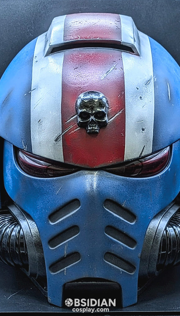Warhammer 40,000 Space Marine 2 Ultramarines - Lieutenant Titus Helmet